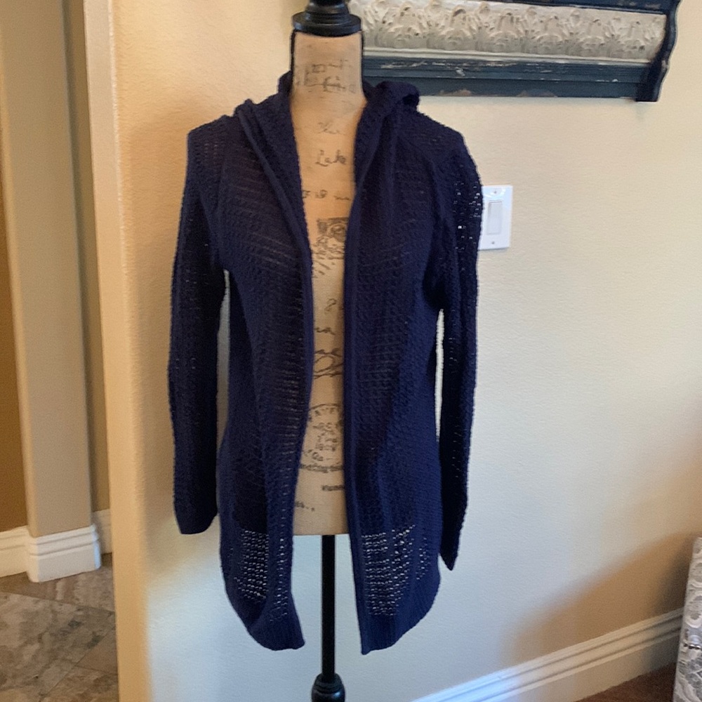 Navy knit GAP cardigan